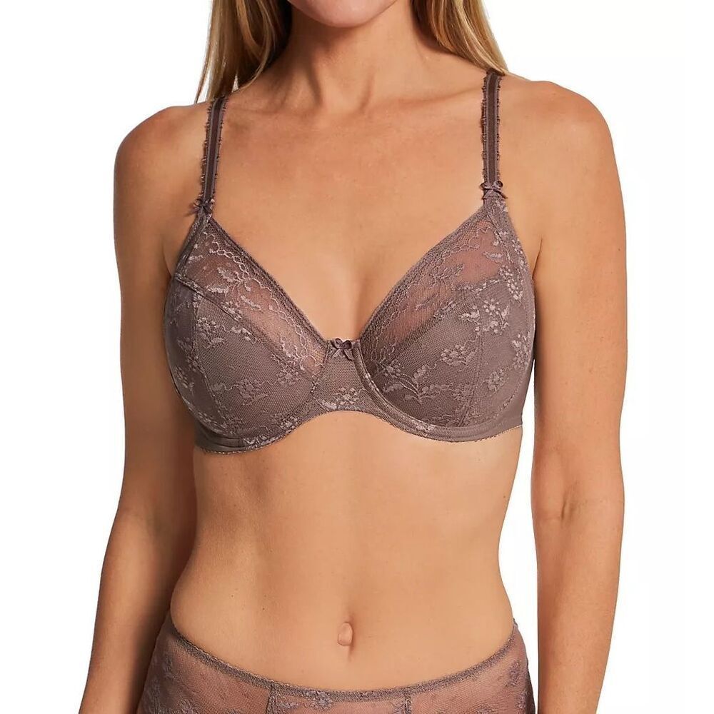 Wacoal Lace Underwire Bra in Taupe Brown